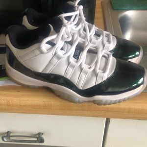 Jordan 11 low
